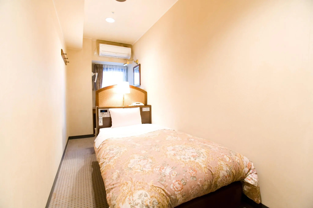 Standard Single room (single bed)