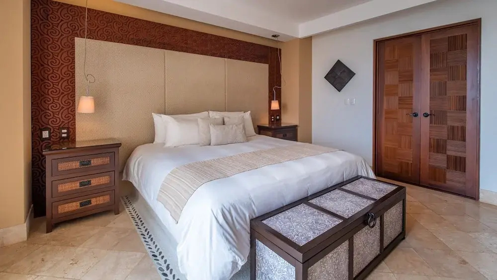3 Bedrooms Master Plus Residence with ocean view