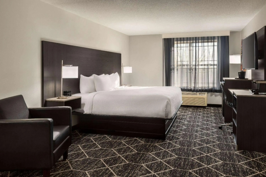 La Quinta Inn & Suites By Wyndham Lake George - Général