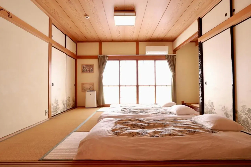 image url