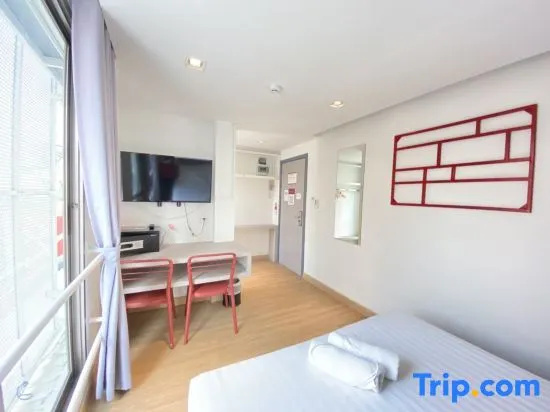 Standard Double room with view (full double bed)