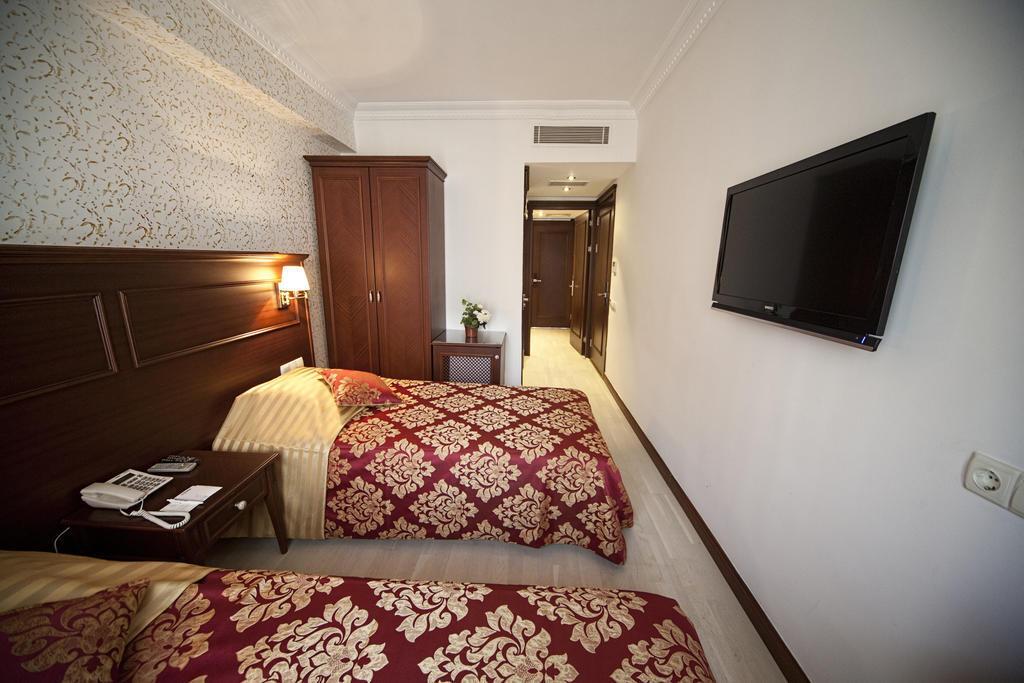 Гостиница в истамбуле 7 звезд. Romance butik отель стамбул. New fatih hotel. Sinem hotel стамбул. Турция,стамбул,new fatih hotel.