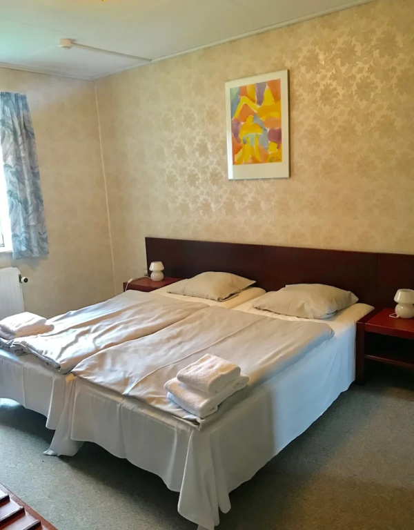 Standard Double room (full double bed)