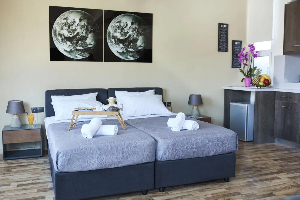 The Athens Version Luxury Suites — фото