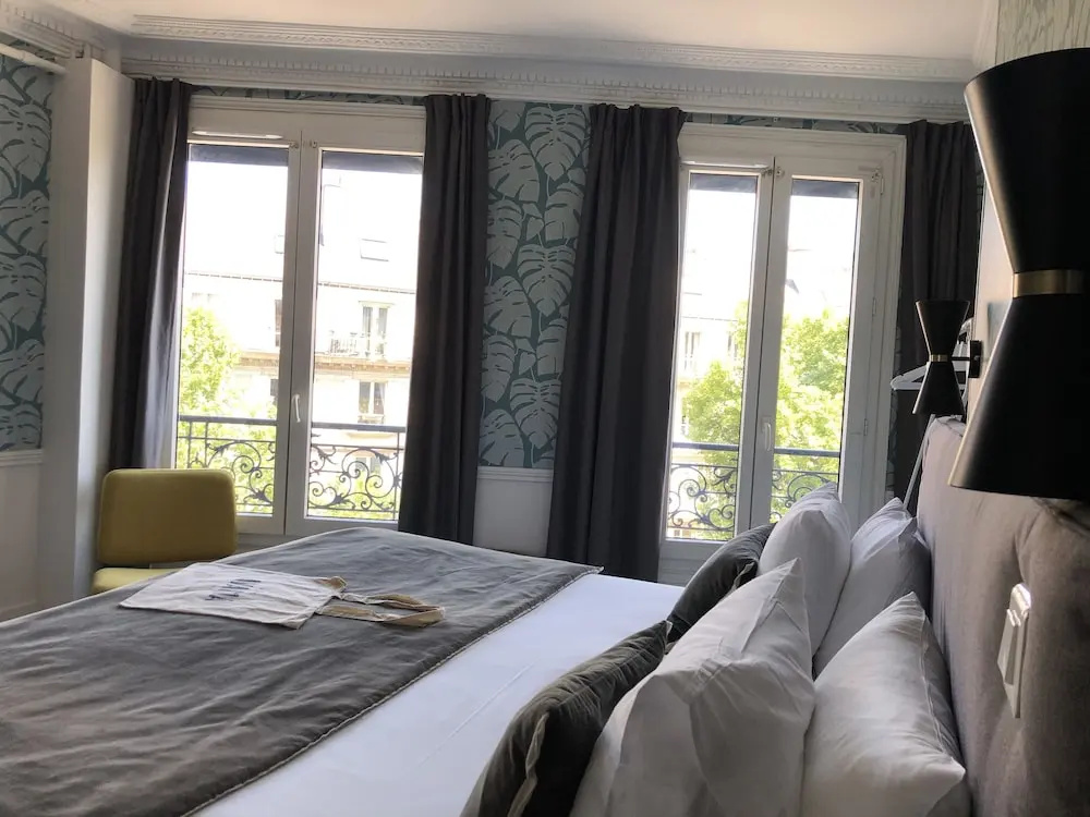 Hôtel Prony Monceau 72