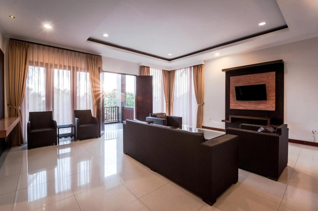 Surya Kencana Seaside Hotel - Général