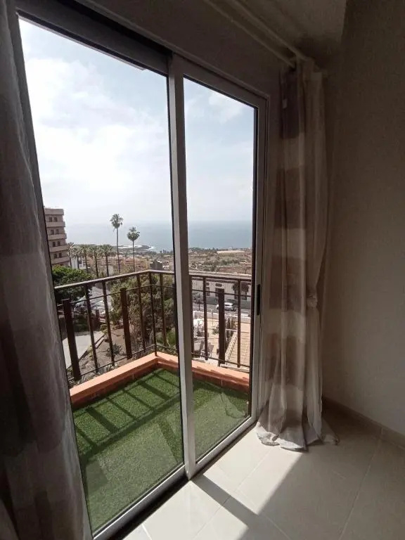 Balcony & Terrace