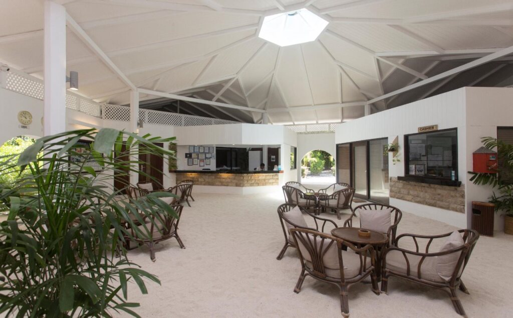 Embudu Village Resort