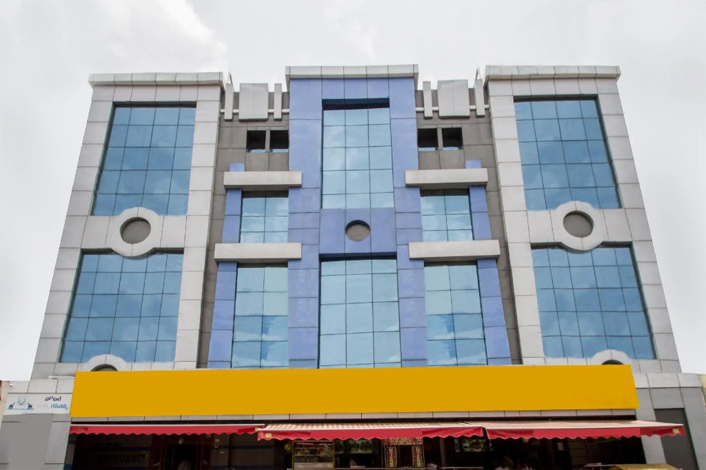 OYO Flagship 983 Hotel Surya Residency - Chambres