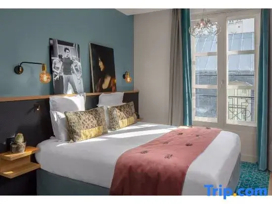 Lyric Hotel Paris 78