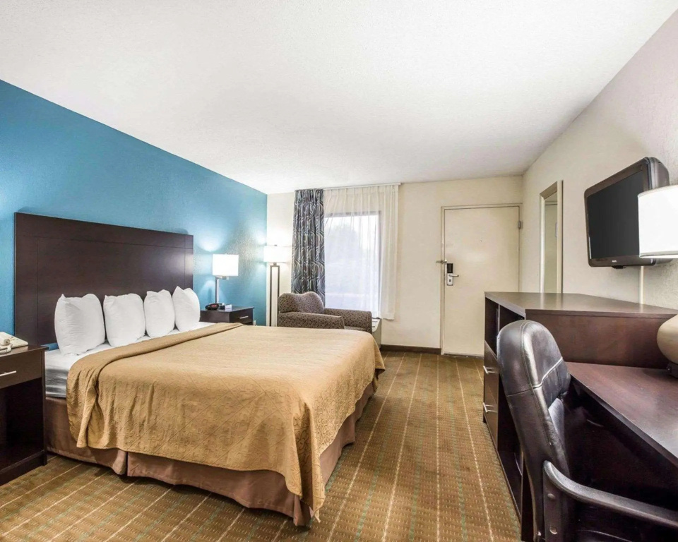 Standard Double room (full double bed)