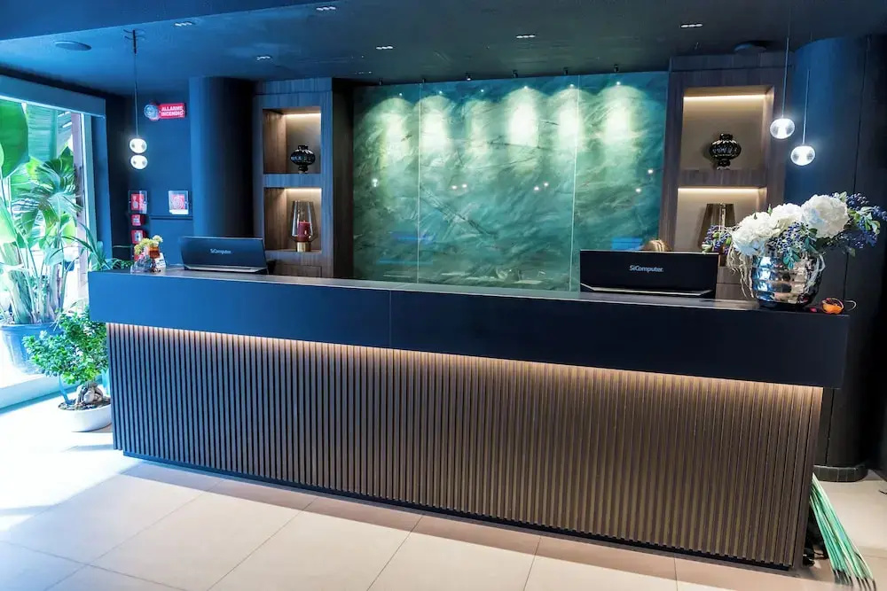 Hotel photo 2