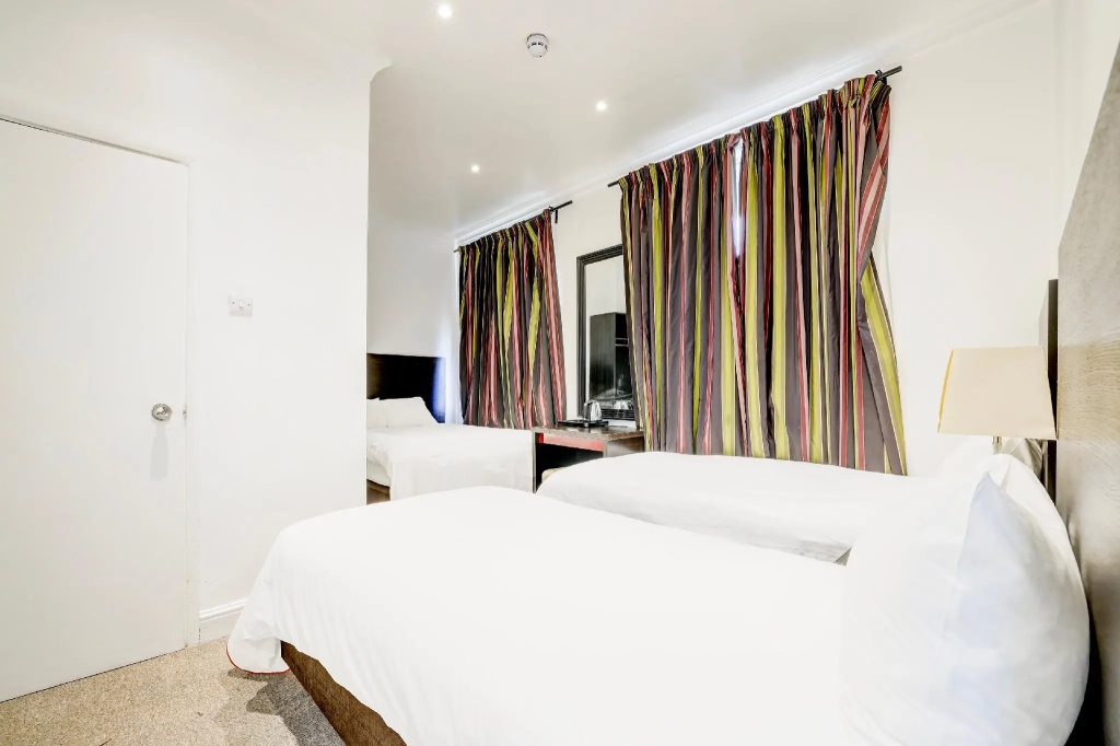 Отель London Shelton Hotel в Лондоне