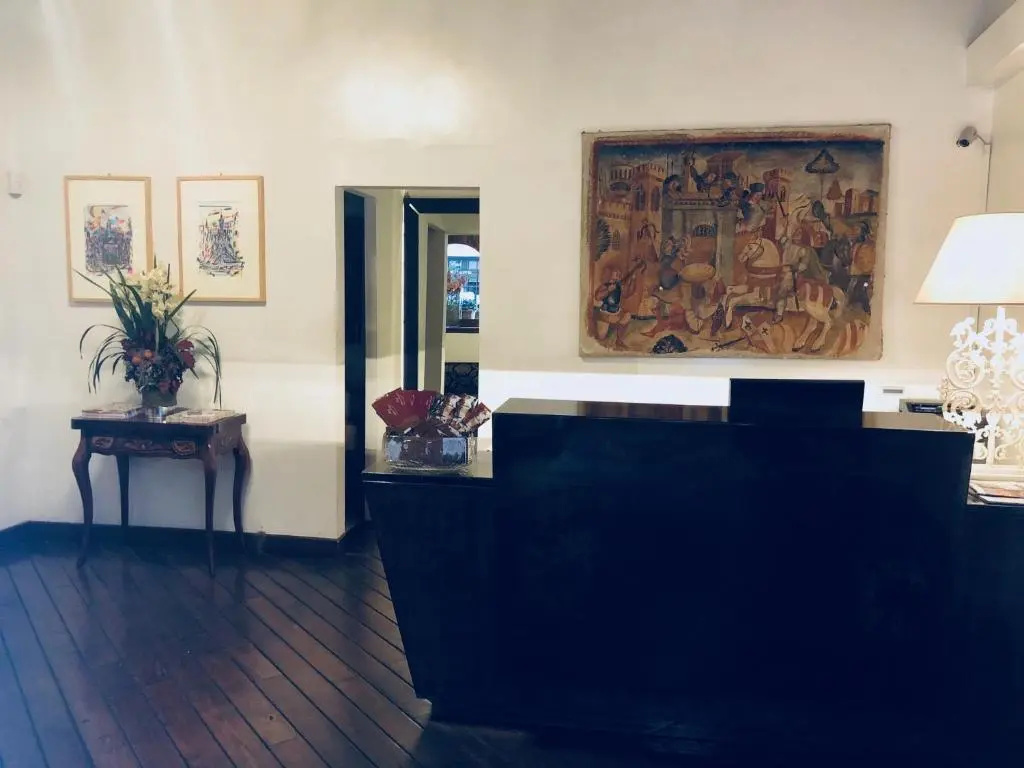 Hotel photo 2