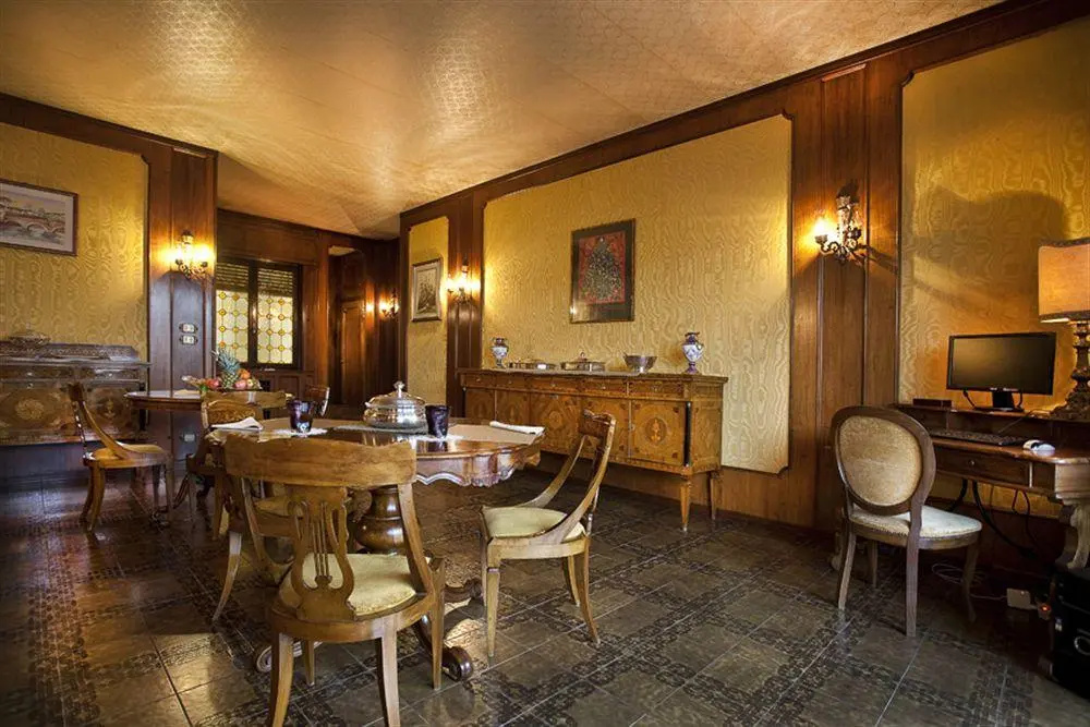 Hotel photo 13