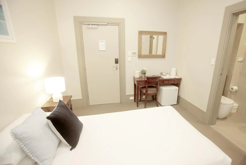 Hotel Bondi — 4