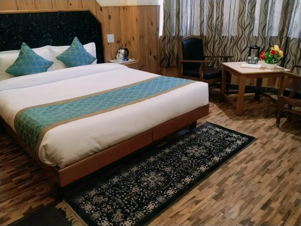 Hotel photo 12