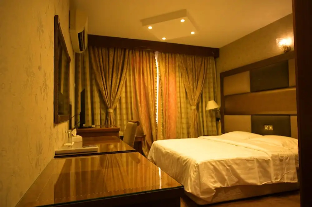 Abjad Crown Hotel - Chambres