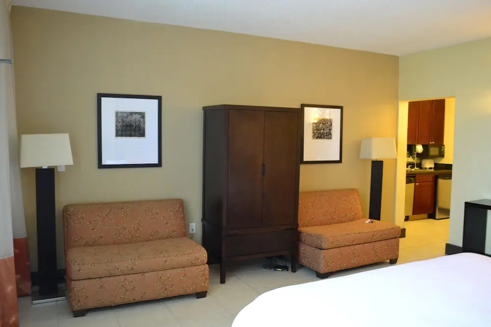 Lobby & Reception