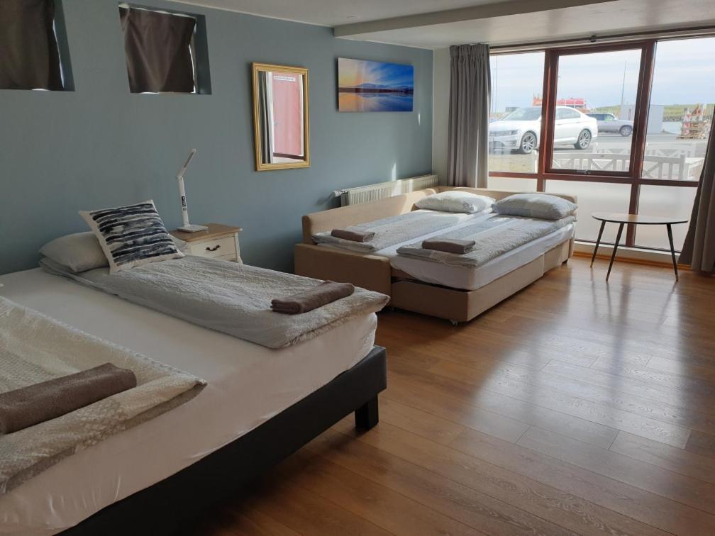Guesthouse Dyngja by null