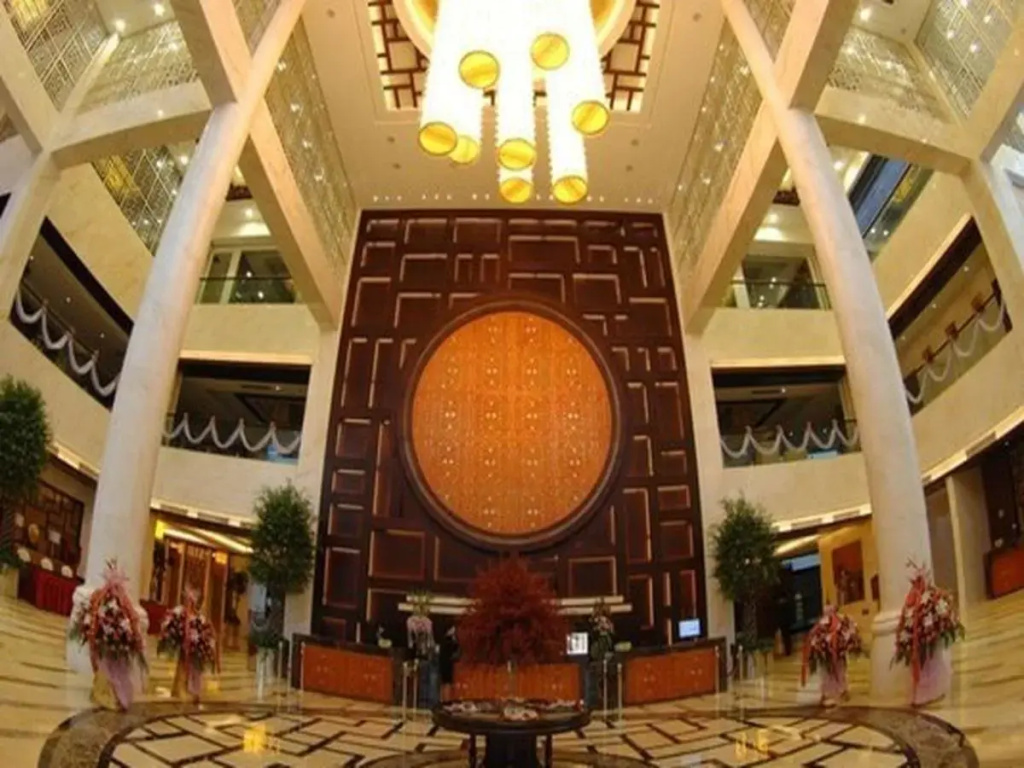 Jin Jiang Royal Palace Hotel - фото 14