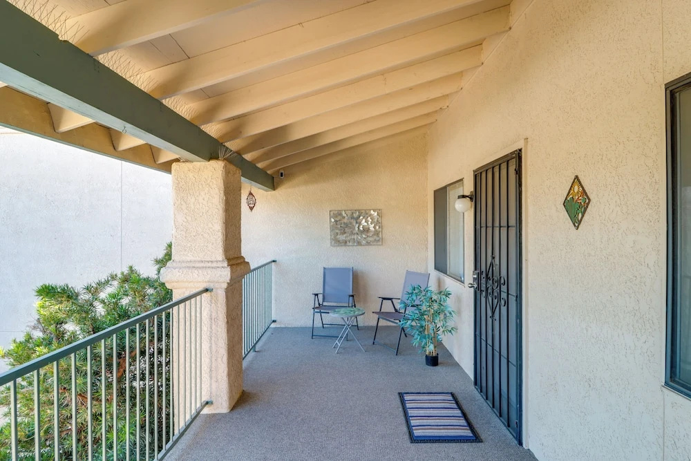 Hike, Swim & Shop: Tucson Condo w/ Balcony