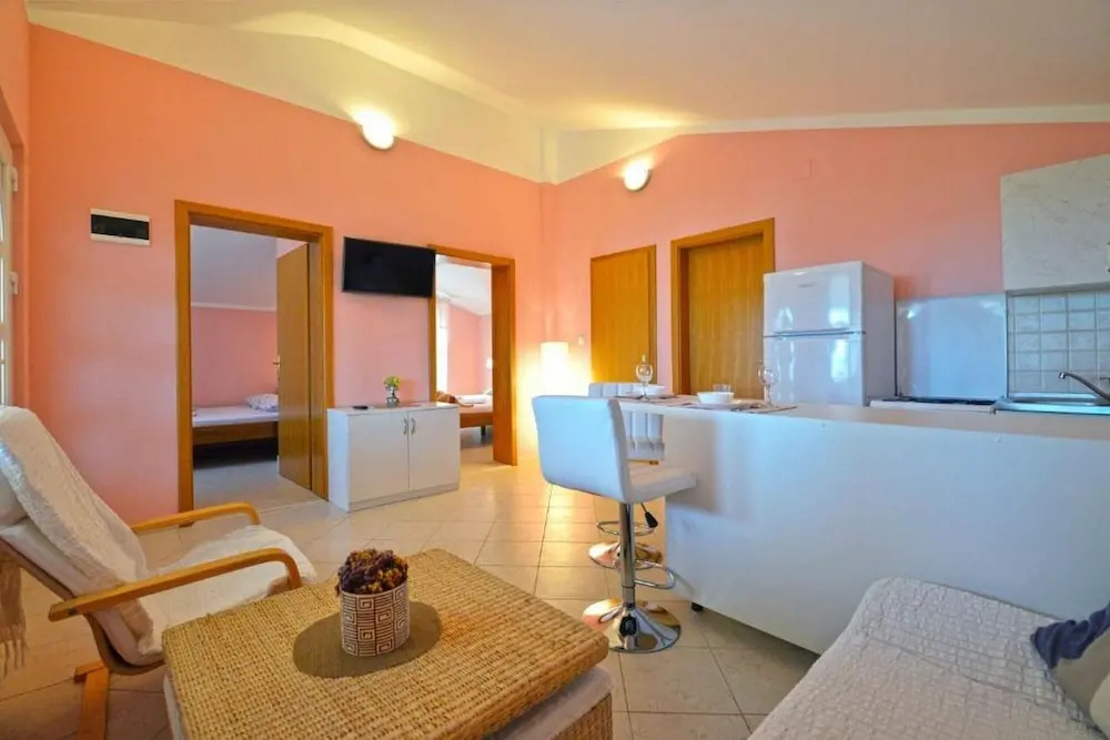 Apartments Mijat