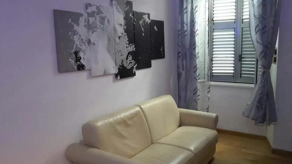 New Rome House - Général