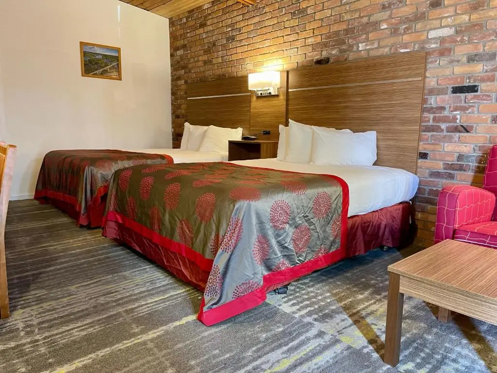 Deluxe Quadruple room