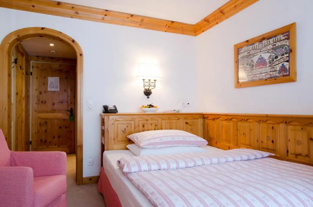 Crystal Hotel - Chambres