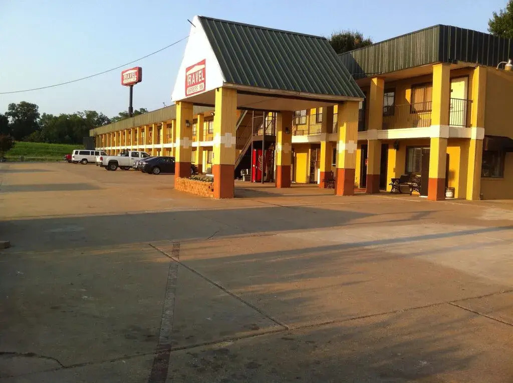 Travel Express Inn