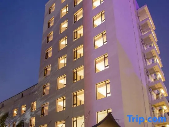 Holz Curio Hotel (Near The Forbidden City, 1905 park,Xita Korean Town and Marshal Zhang's Mansion)👍
