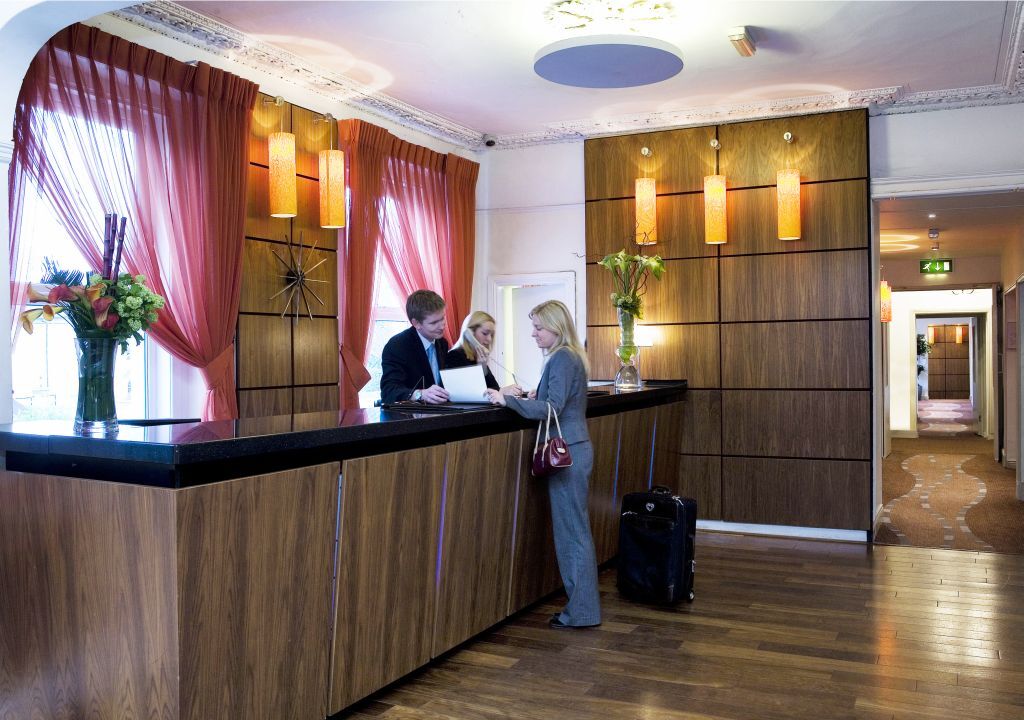 Sandymount Hotel picture