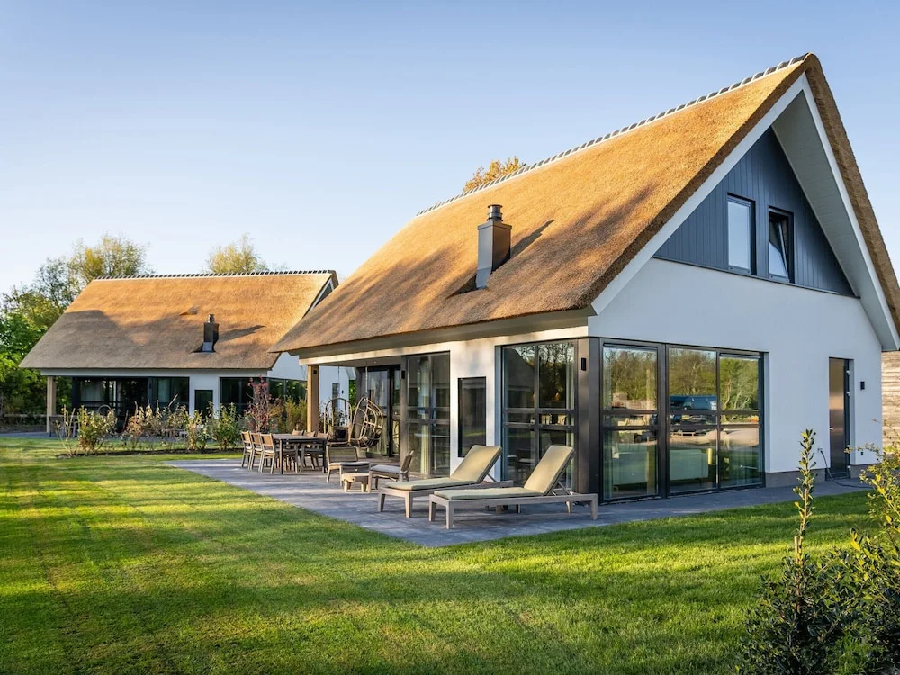 Luxury Villa With Sauna Near the Beach