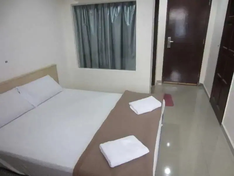 First And New Star Hotel
