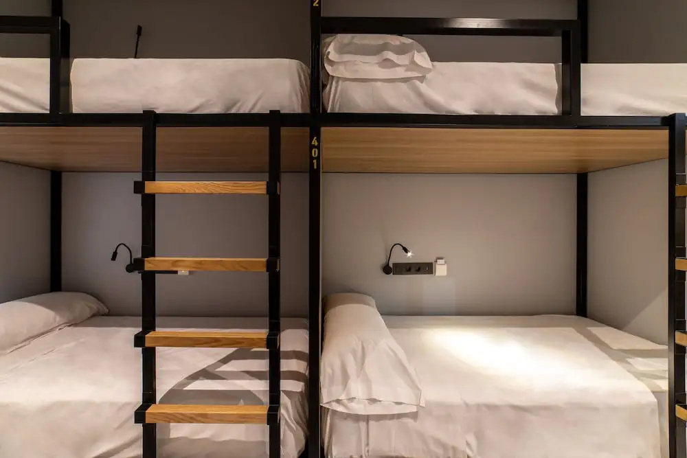 Private Sextuple room