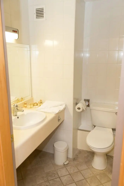 Marine Court Hotel - Chambres