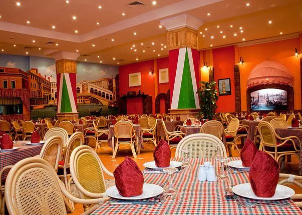 Food & Beverage