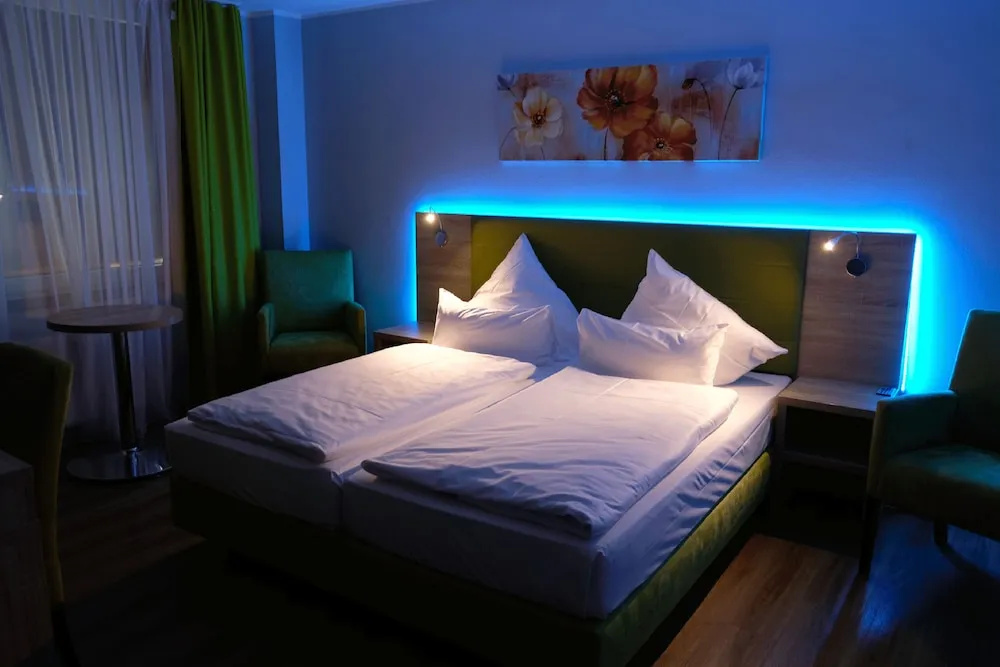 Superior Double room (full double bed)