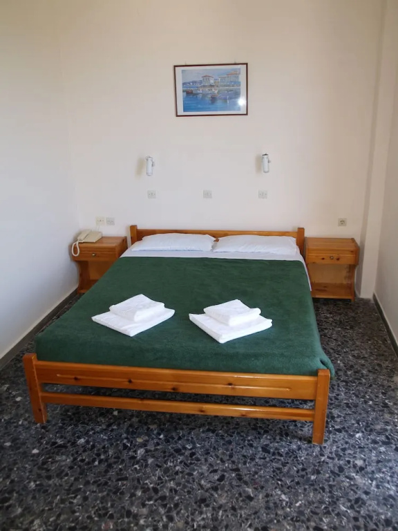 Standard Triple room with balcony