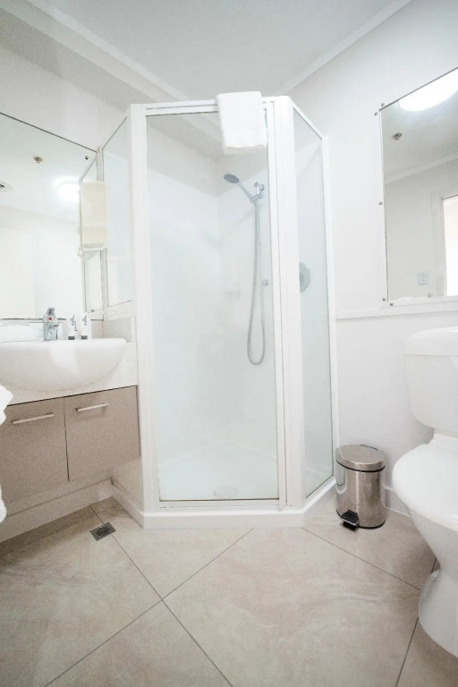 1 Bedroom Double Apartment (full double bed)