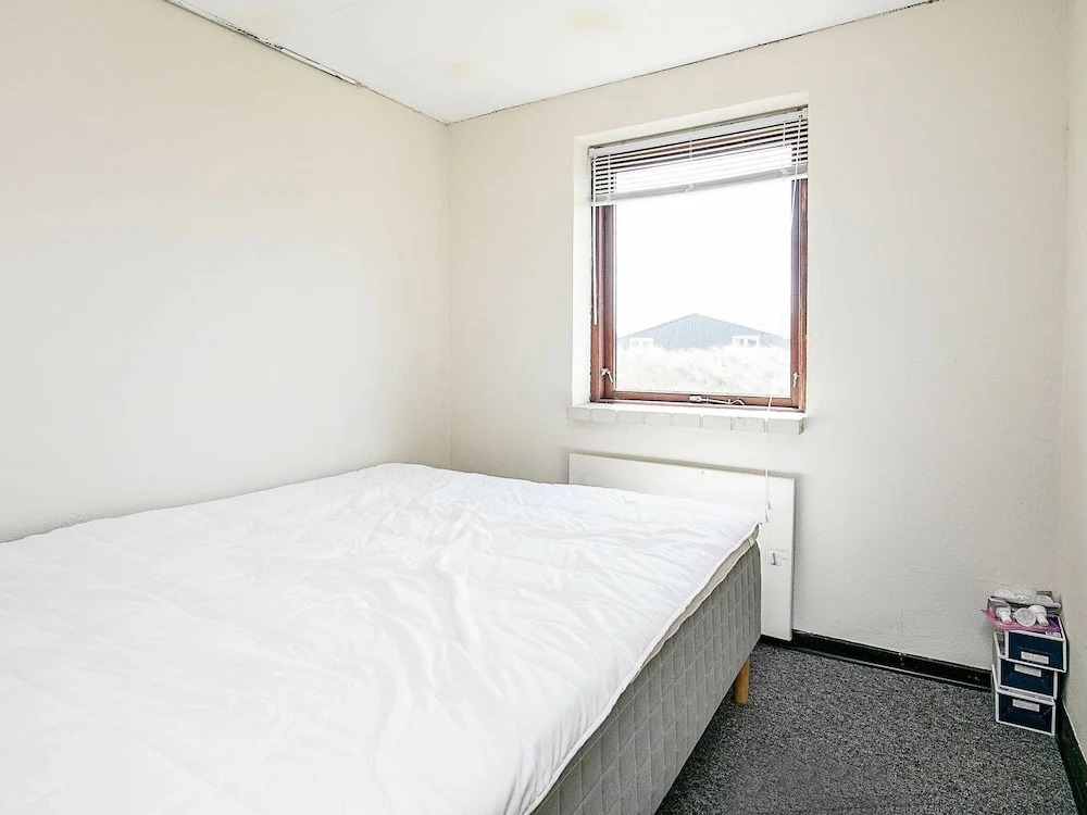 Beautiful Holiday Home in Søndervig Near North Sea - фото 3