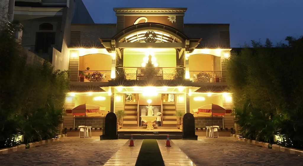 Hotel photo 11
