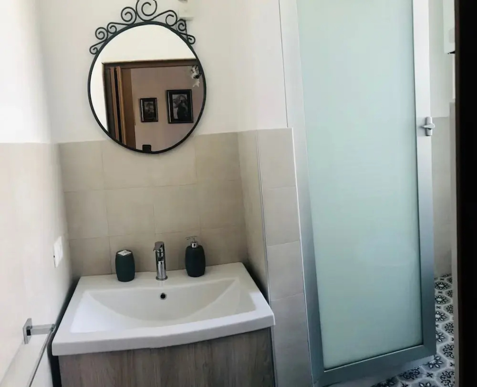 Comfort room
