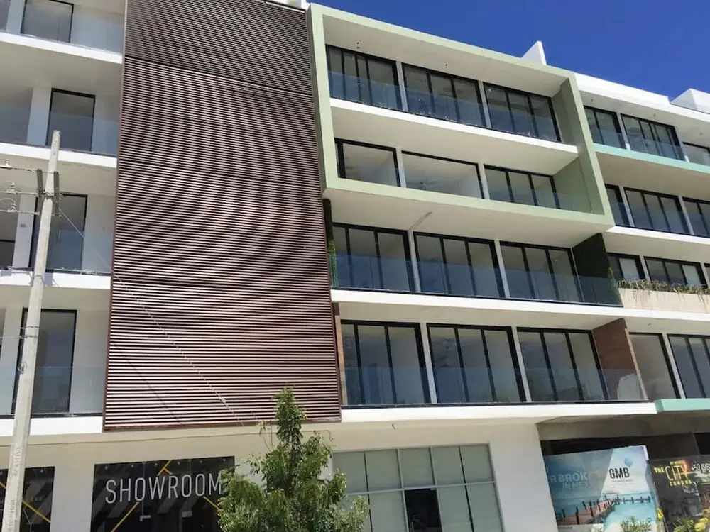 Condo Meni