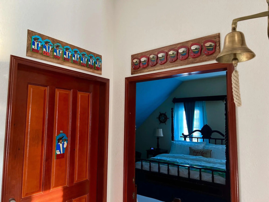 One South Place Hotel