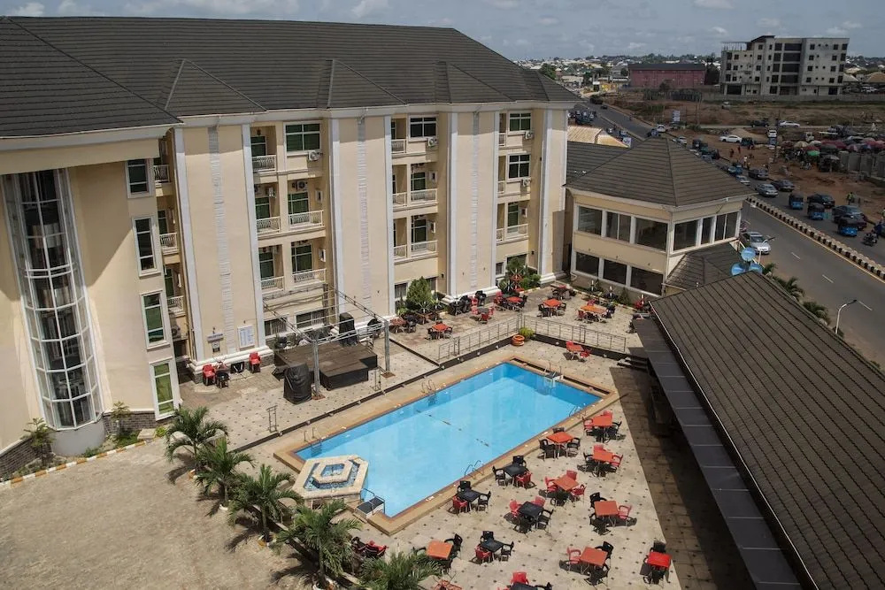 Hotel photo 12