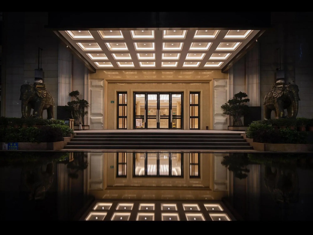 Jinmanfu International Hotel (Huadu Square Cultural Tourism City)