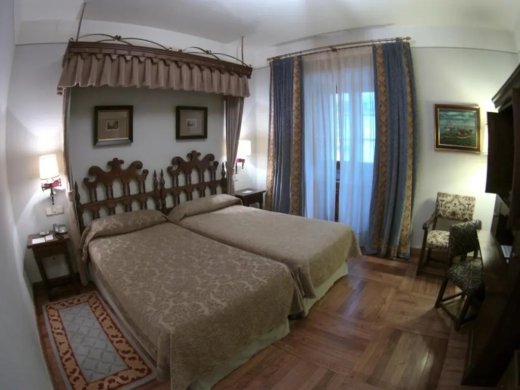 Parador de Santiago de Compostela - Chambres