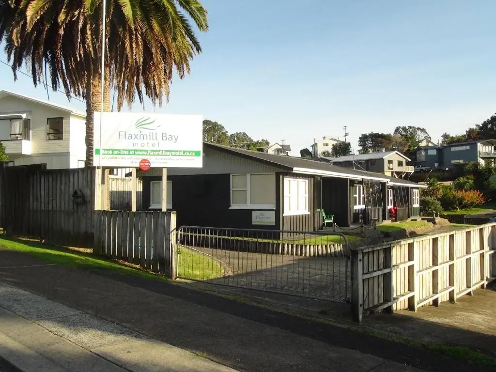 Flaxmill Bay Motel Unit 3 - Flaxmill Bay